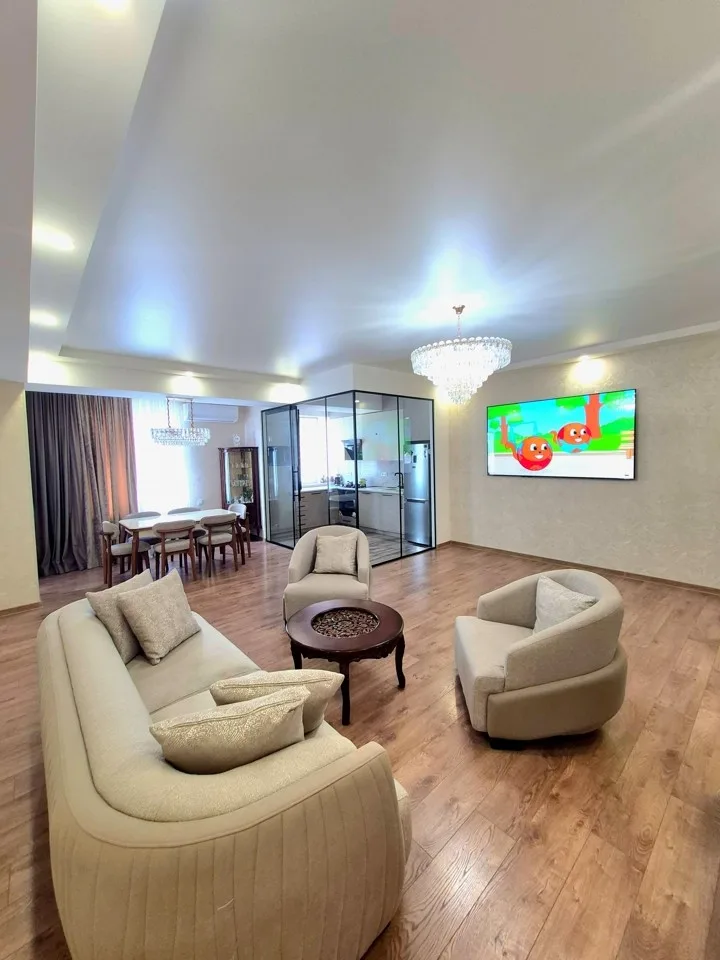 Apartment, Krtsanisi - Photo 1 of 4