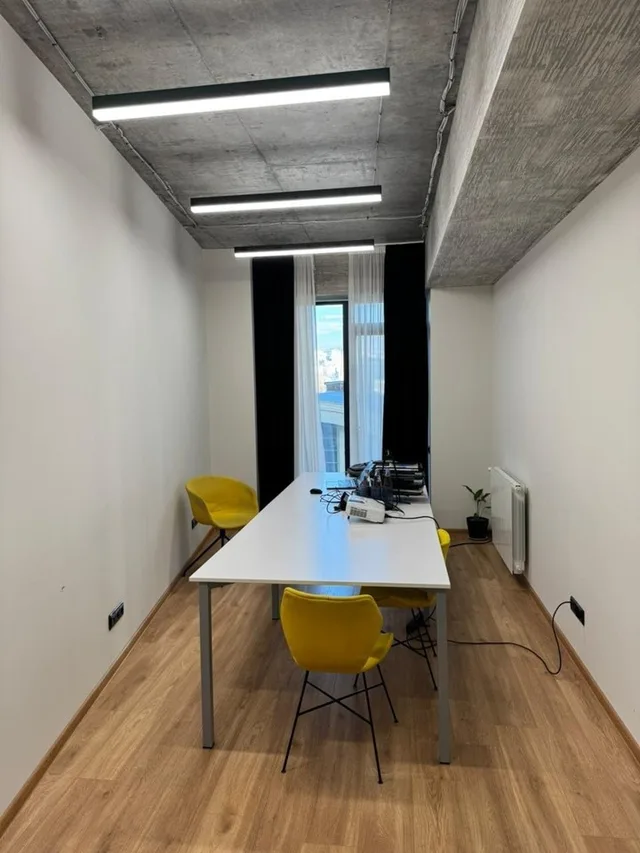 Office, Vake